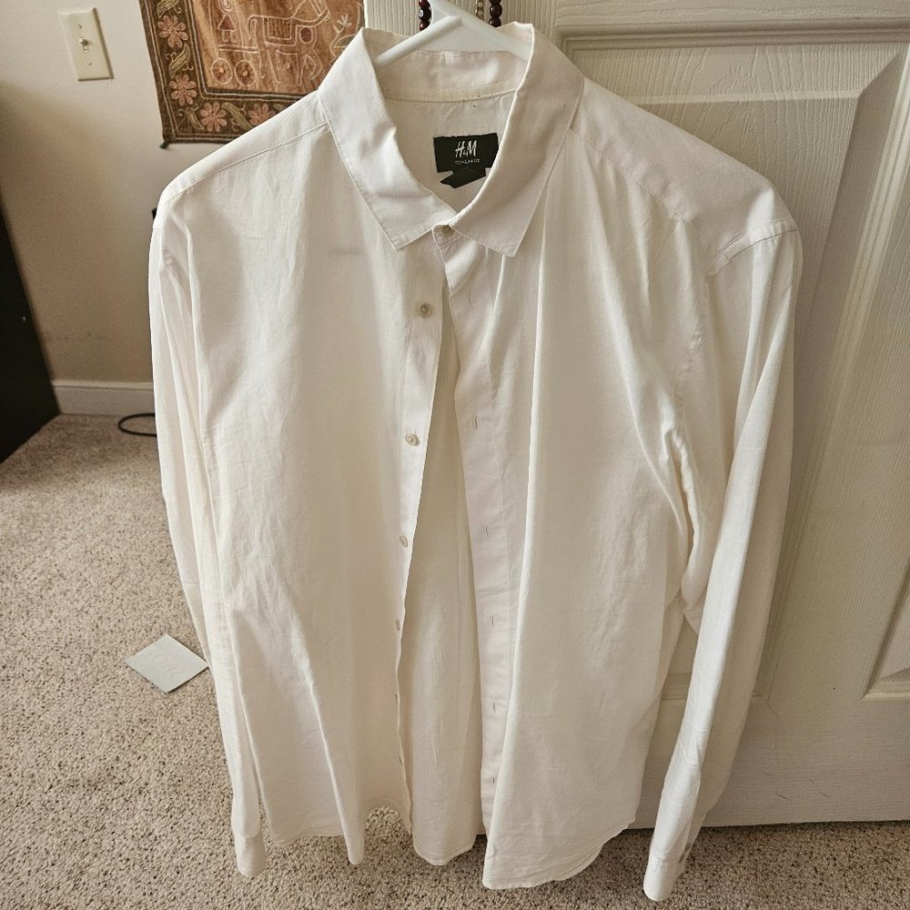 H&M Off-white button down. Used
